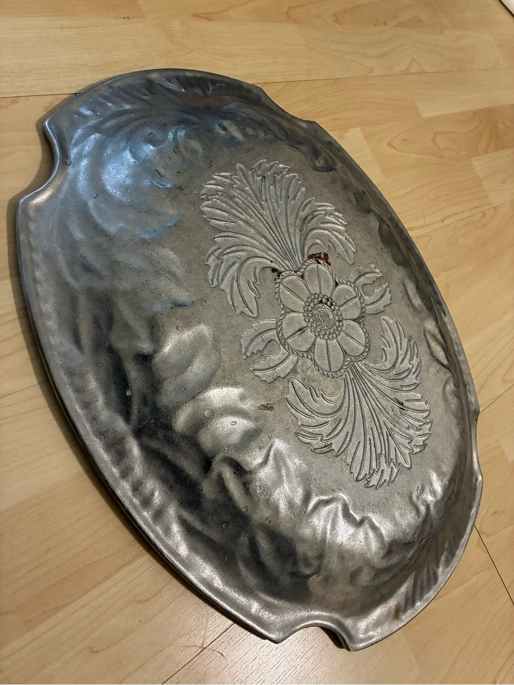WILTON ARMETALE vintage Acanthus Leaf Large Oval Platter Serving Tray